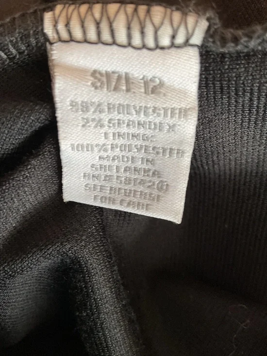 Dressbarn Two-Tone  Dress - Picture 7 of 8